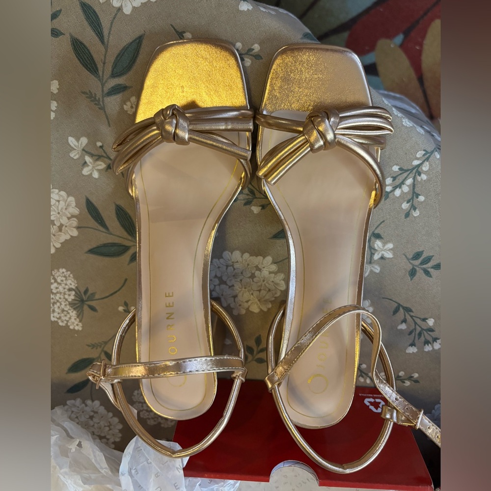 Journee Collection Meryl Champagne Chunky Heels. New condition. Size 9.5 Medium.